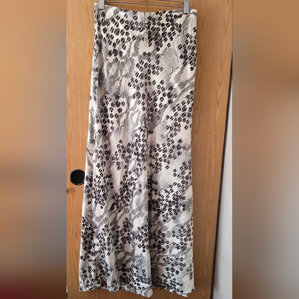 Express Black and White Maxi Skirt